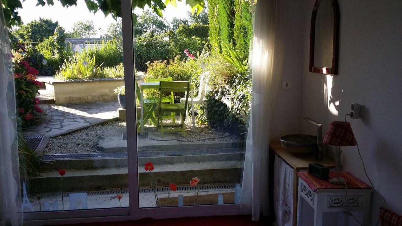 Les Nympheas, Appart Au Calme Et Grand Jardin A 15 Min De Disneyland, Crecy-la-Chapelle Exterior foto